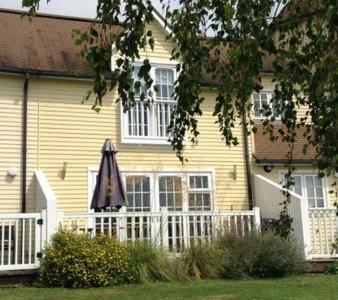 Swan Cottage ไซเร็นเซสเตอร์ ภายนอก รูปภาพ